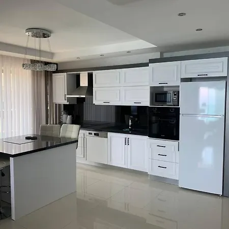 דירה Luxury Penthouse With Amazing Sea View First Row *