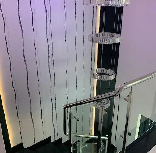 Luxury Penthouse With Amazing Sea View First Row Апартаменты