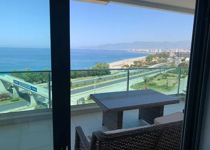 Luxury Penthouse With Amazing Sea View First Row