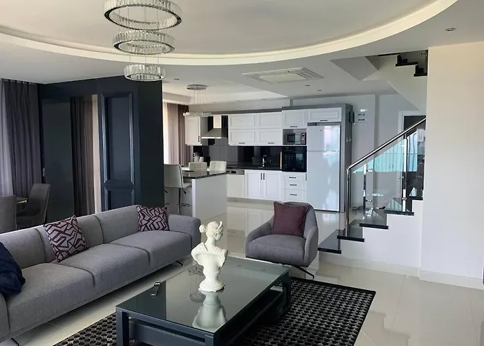 Апартаменты Luxury Penthouse With Amazing Sea View First Row