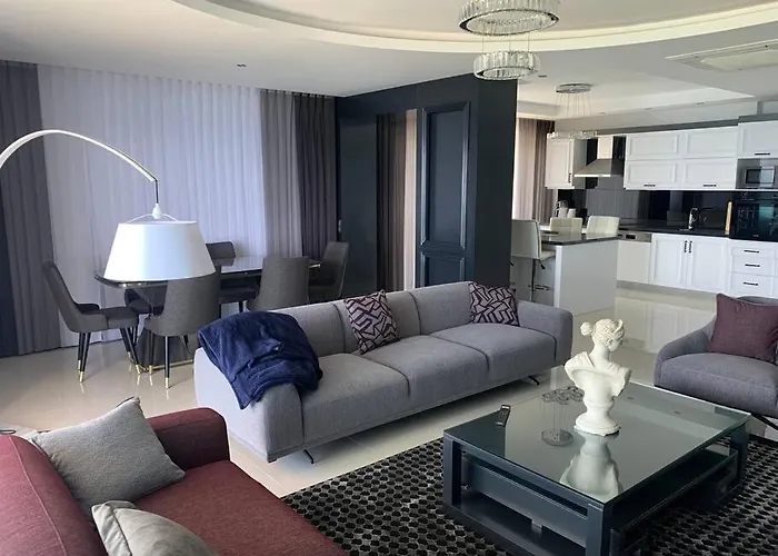 Luxury Penthouse With Amazing Sea View First Row *